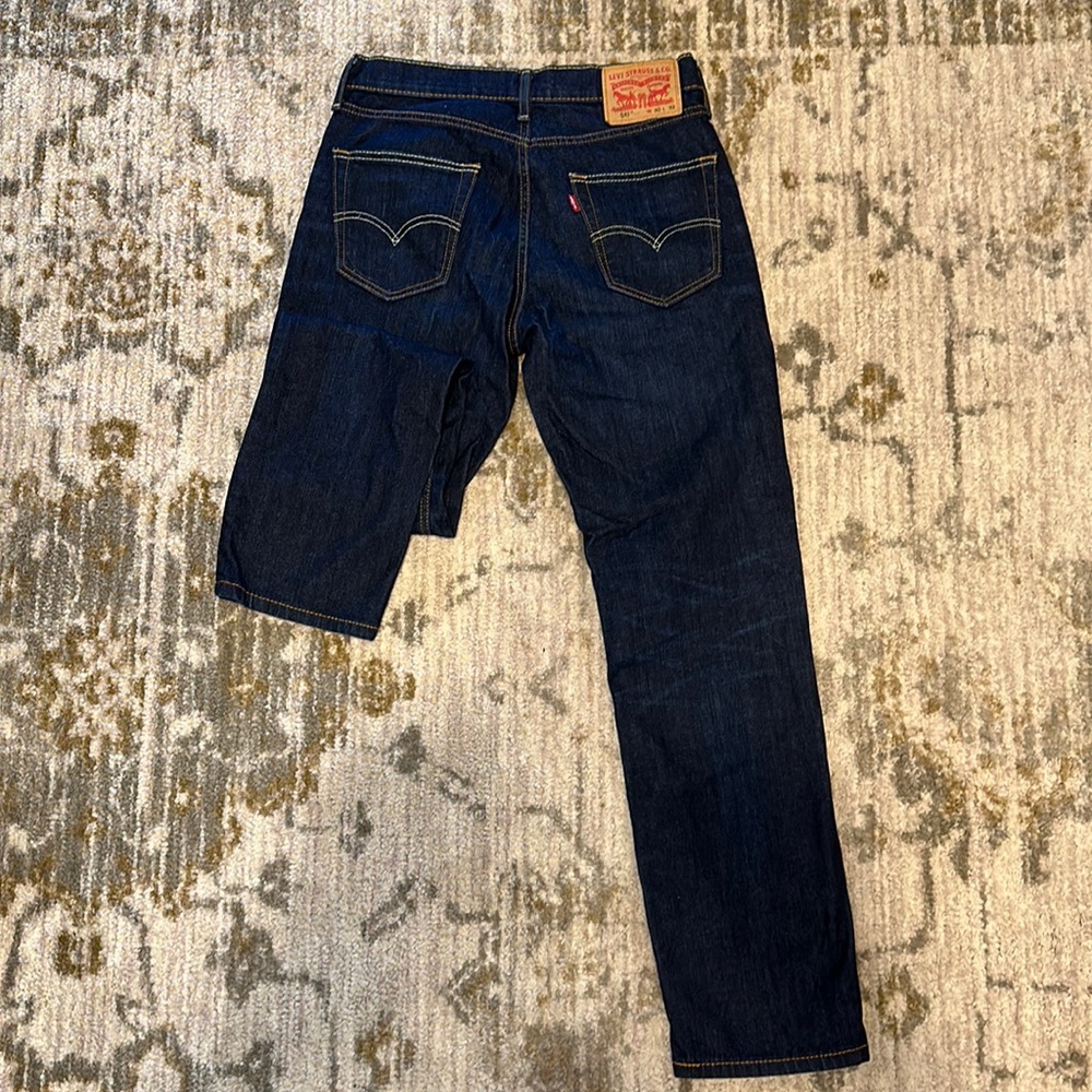 Levi Dark Wash Jeans